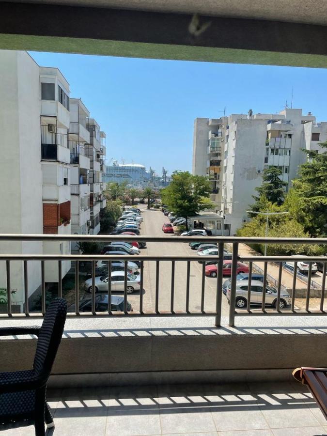 Seaview Apartment Bar Bagian luar foto